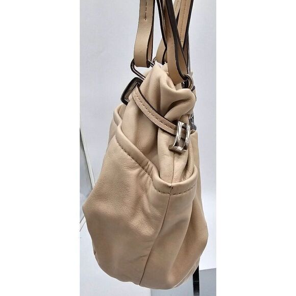 Coccinelle Cream Leather Handbag shoulder bag purse - Picture 5 of 12
